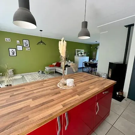 Le Carreyrat, Maison T4 Proche Centre *